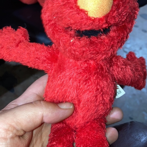 Selling my whole collection antiques Elmo stuffed - Picture 8 of 9